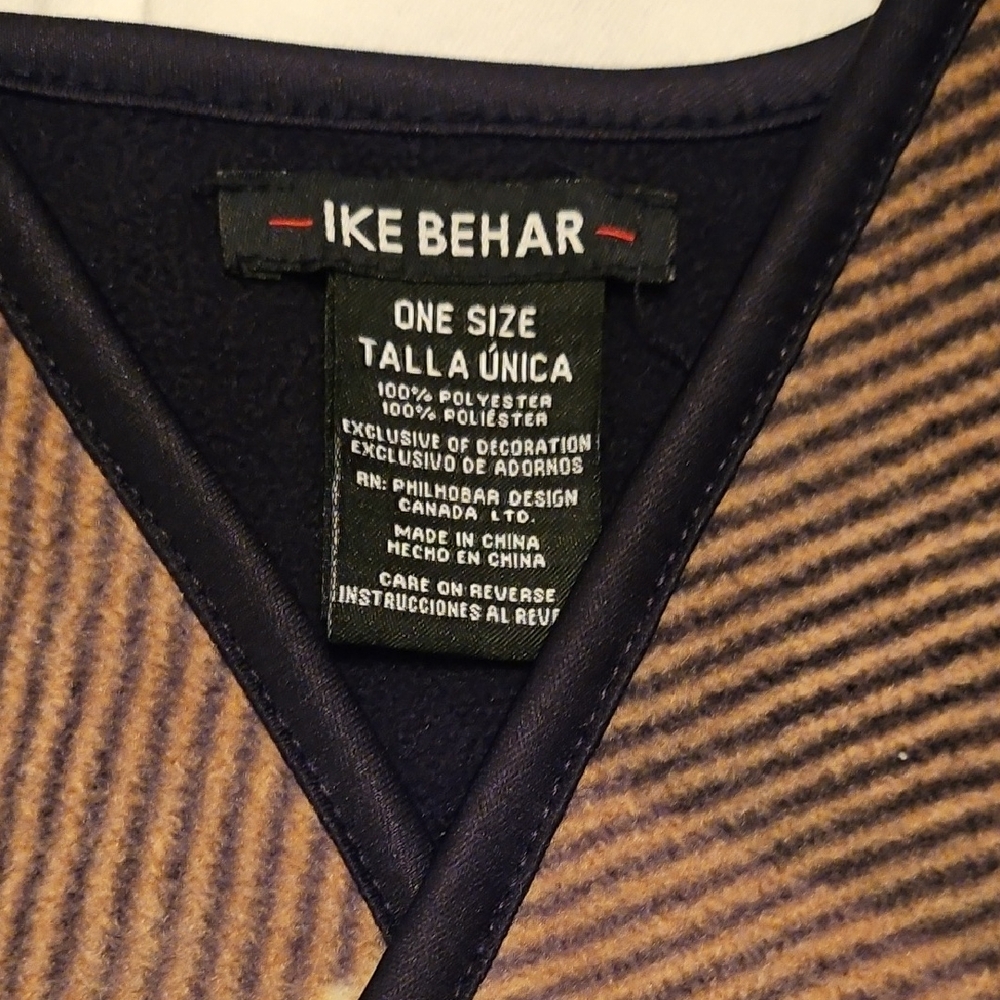 Ike Behar- Multi Color -Fleece Reversible Wrap -One Size Fits All - Picture 3 of 5